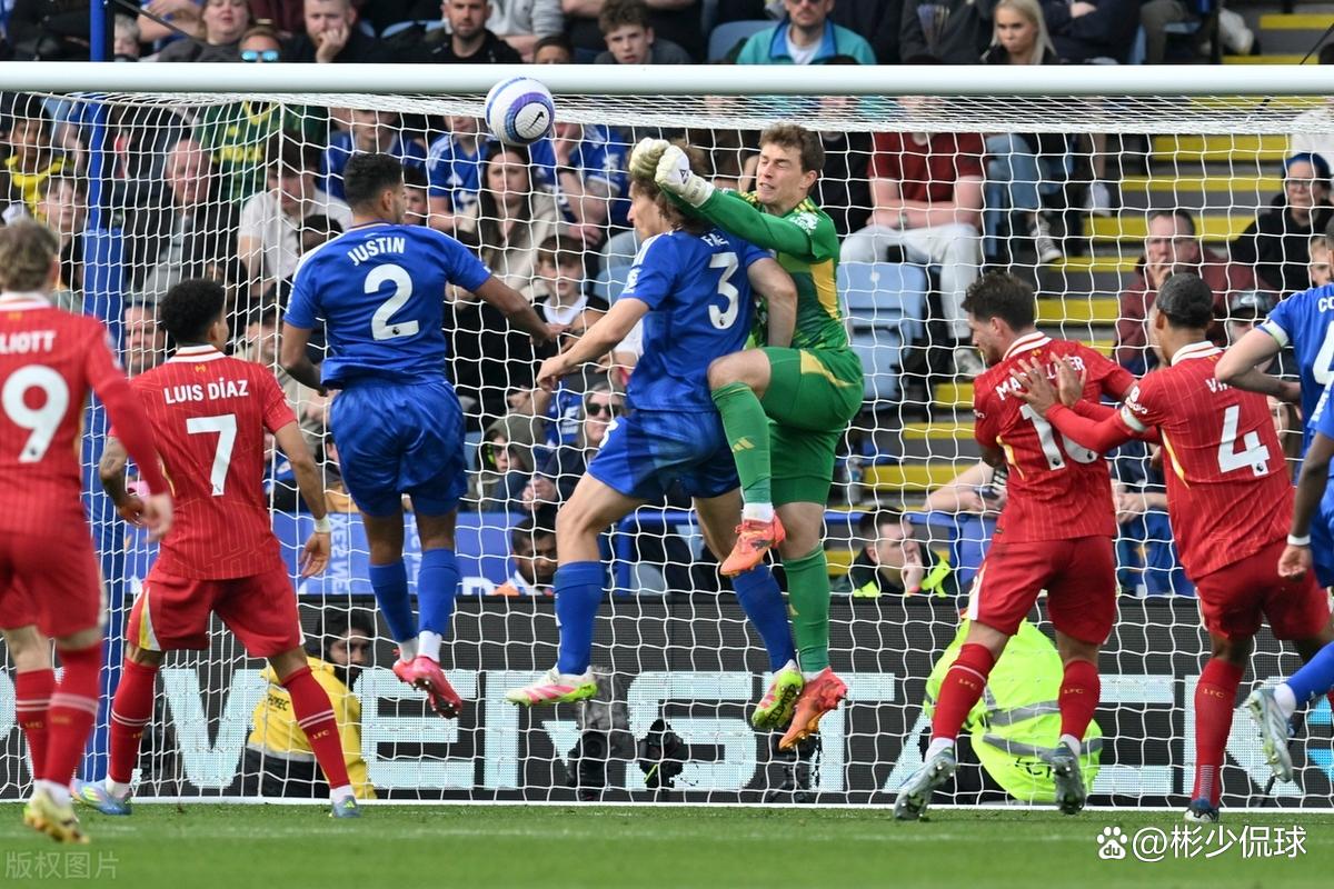利物浦客场负于莱斯特城，失去领跑位置